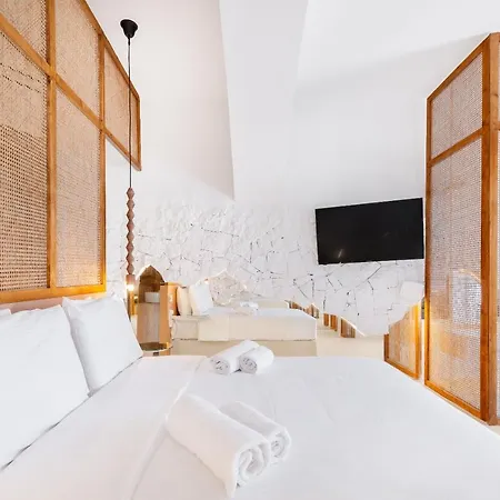 Faos Exclusive Suites Ornos  Exterior photo