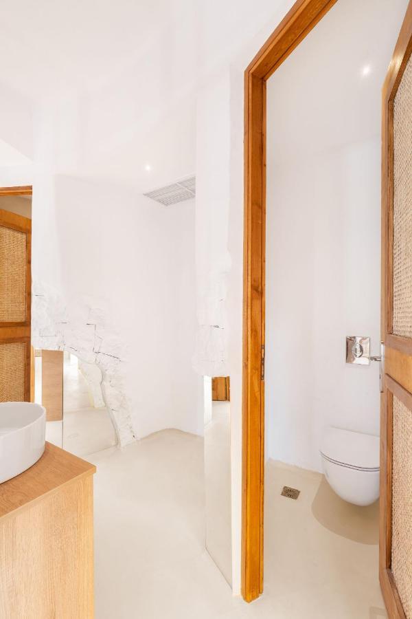 Faos Exclusive * Ornos (Mykonos)
